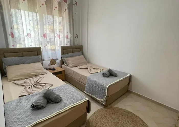 Gaia's * Golem (Tirana)